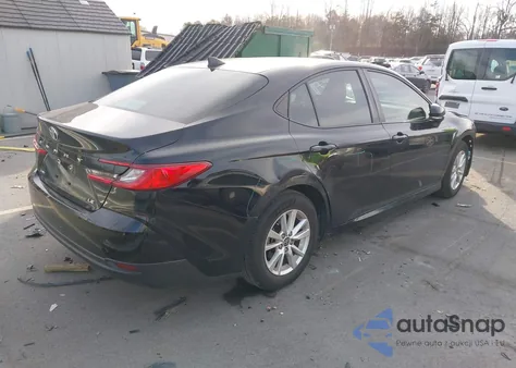 2025 Toyota Camry Le z USA, uszkodzony, nr VIN 4T1DAACKXSU549908
